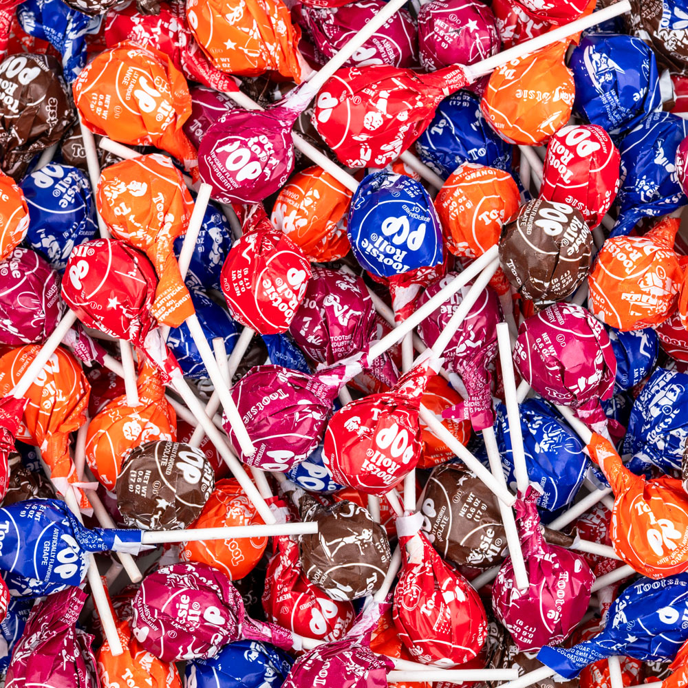Tootsie Pops Lollipops 1 lb Bulk Bag, Assorted Flavors, Hard Candy with Chewy Tootsie Center